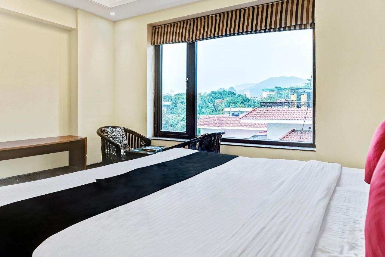 Capital O 1641 Hotel Radiance Paradise Dehradun Exterior foto